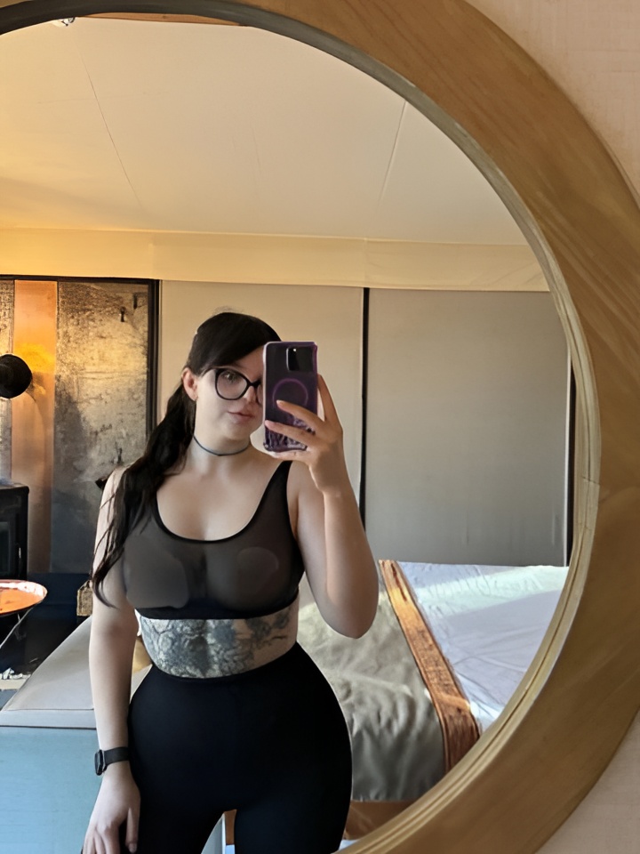 Наташа привлекательная девушка из Каневской цена от 2000 руб