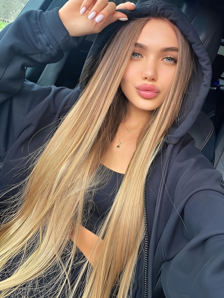 Оксана привлекательная девушка из Каневской цена от 2000 руб