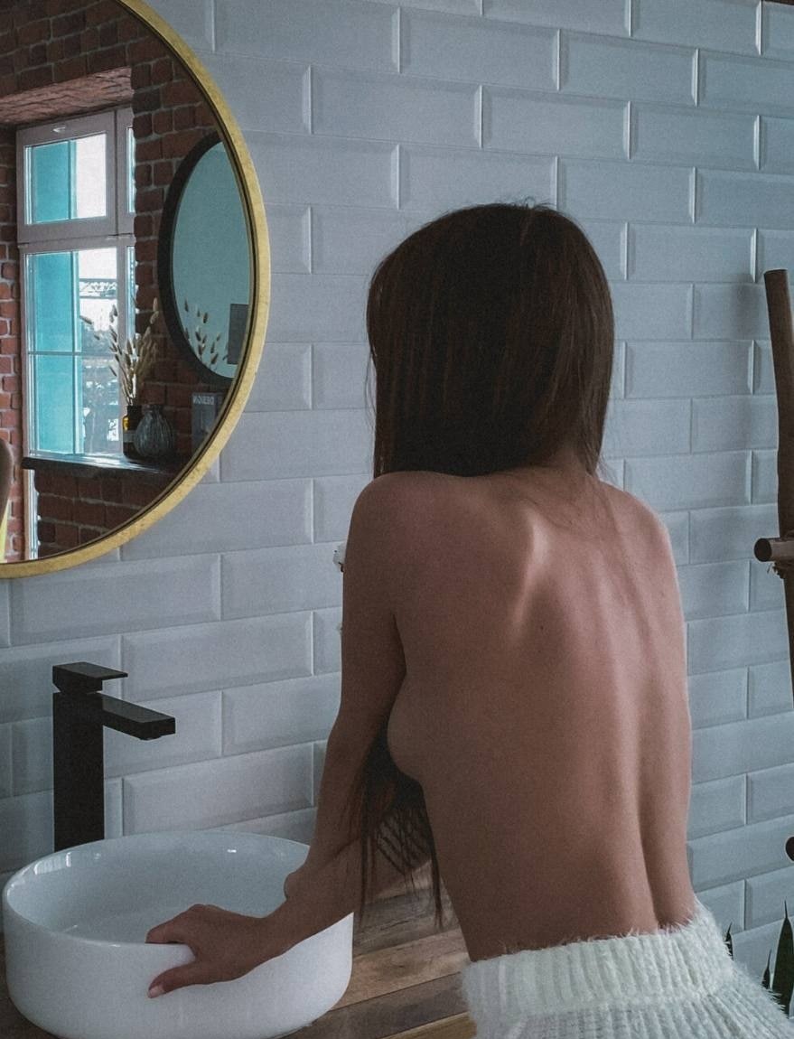 Лиля привлекательная девушка из Каневской цена от 3000 руб