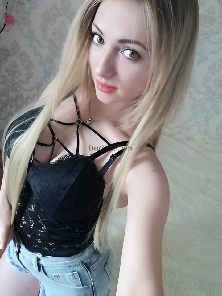 Индивидуалка Гертруда, доступна для личного знакомства от 10000 руб