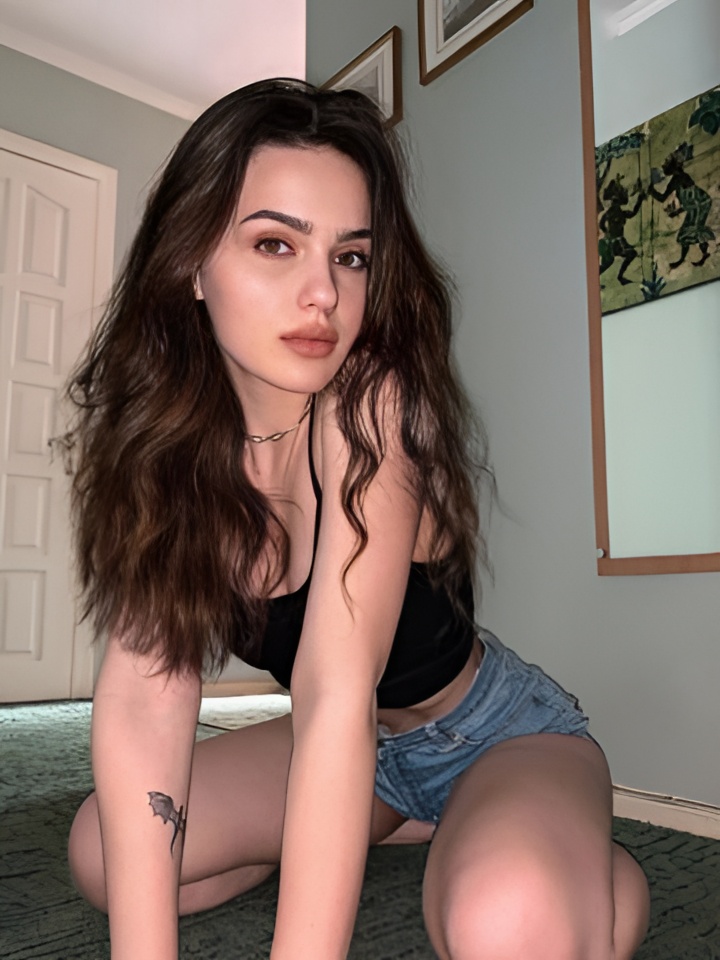 Индивидуалка Устина, доступна для личного знакомства от 2000 руб