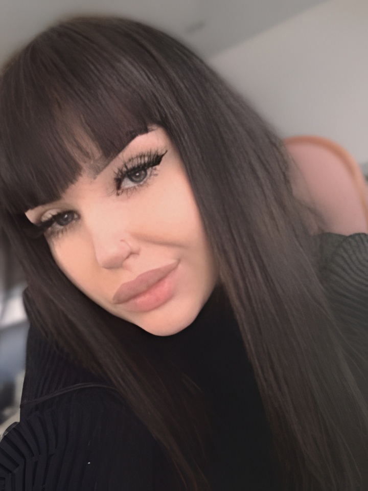 Индивидуалка Зиглинда, доступна для личного знакомства от 4000 руб