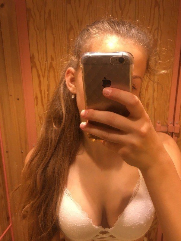 Лола из Каневской